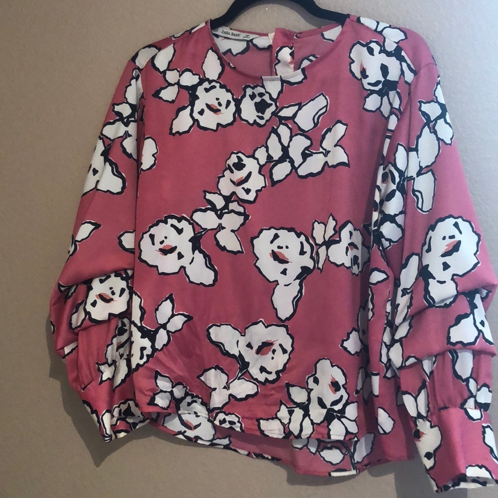 Zara Basic Pink long sleeve floral print shirt